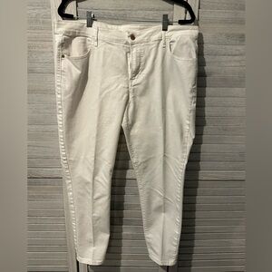 Old Navy white Skinny Jeans Lightweight Style